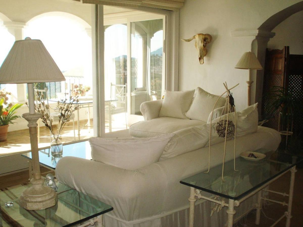 Gaucin Apt Private Heated Pool Luaran gambar