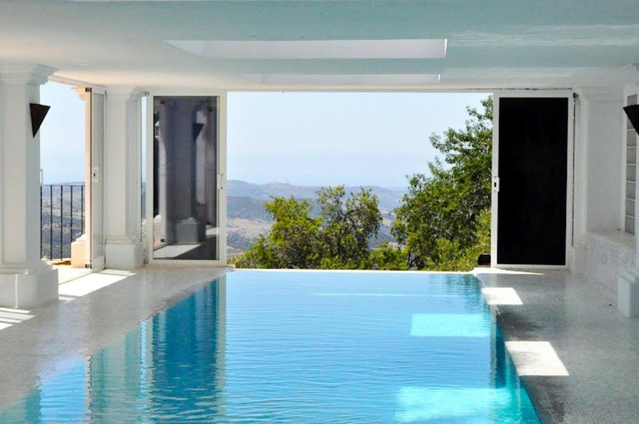 Gaucin Apt Private Heated Pool Luaran gambar